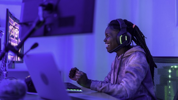 Meeting di Zoom kini bisa disiarkan langsung ke Twitch