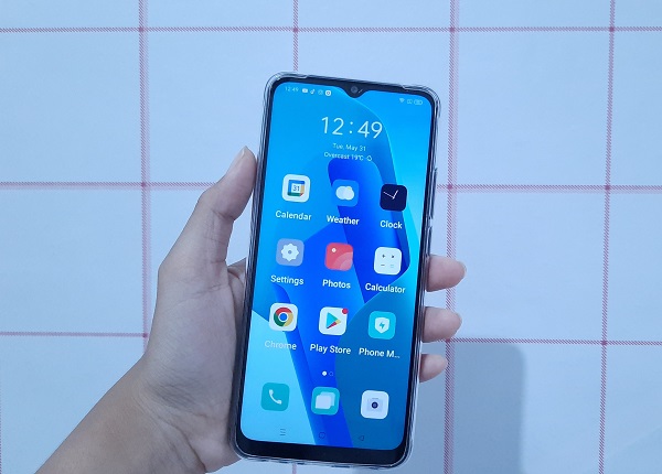 Simple Mode mudahkan pengoperasian ponsel untuk orang tua