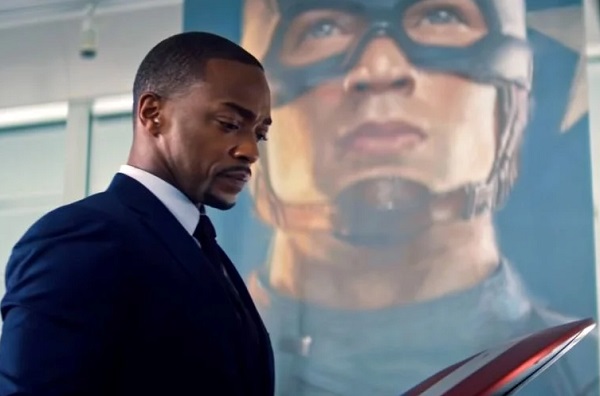 Chris Evans beri tanggapan soal Captain America baru