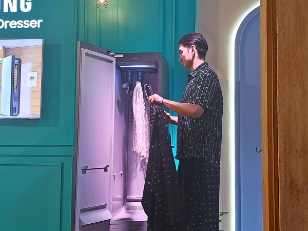 Kupas tuntas 4 fitur utama Samsung Bespoke AirDresser