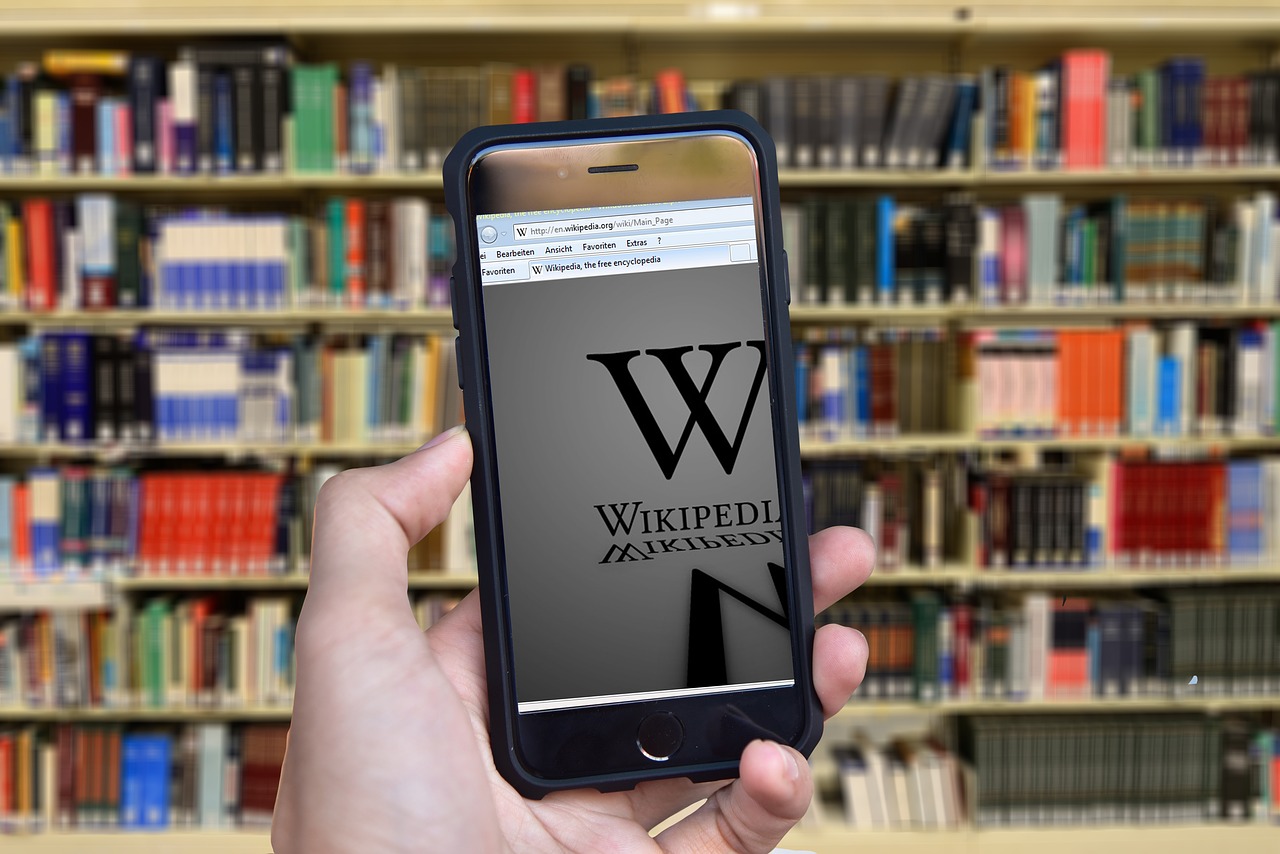 Meta gunakan AI untuk verifikasi fakta Wikipedia