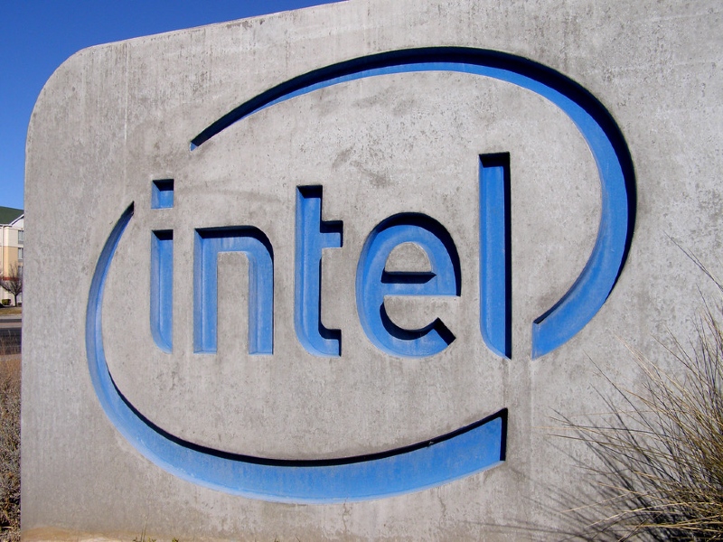 Intel bakal jadi pembuat chip MediaTek