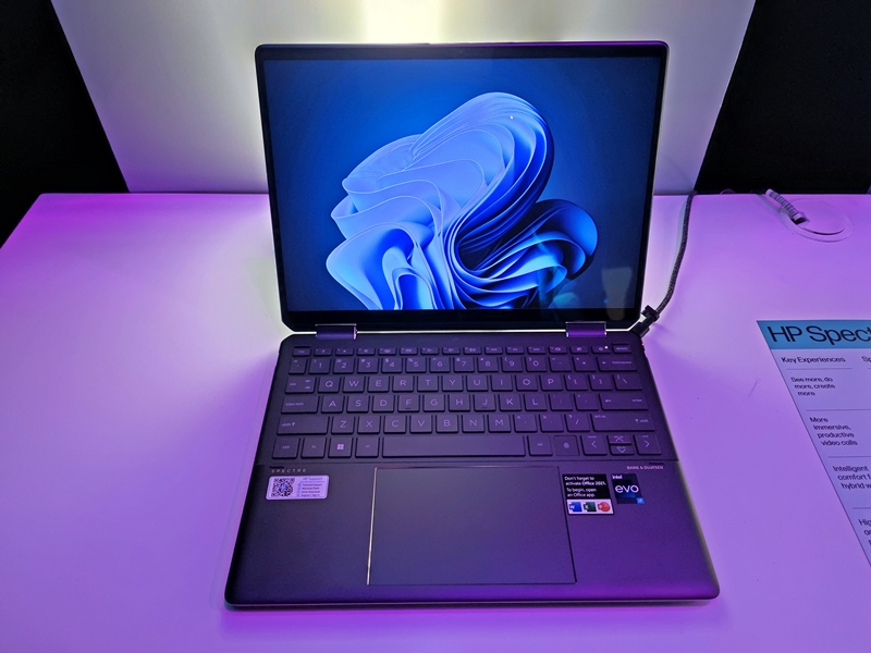 HP luncurkan HP Spectre x360 dan HP Envy x360 ke Indonesia