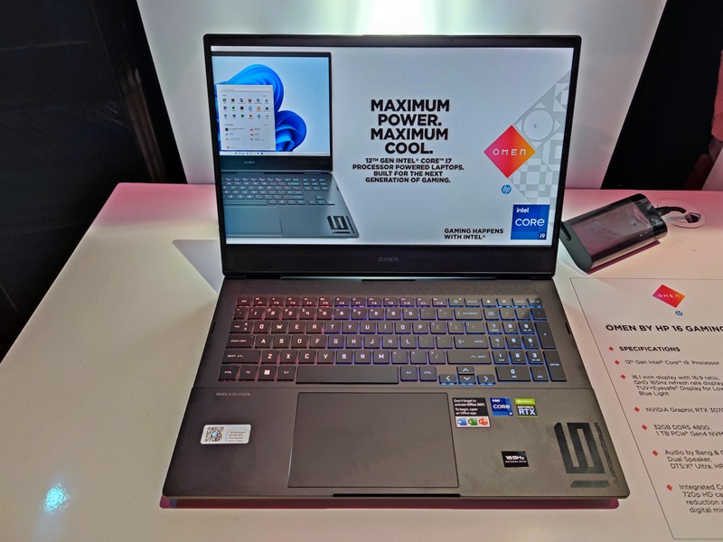 HP hadirkan Omen by HP 16 dan Victus by HP 15 ke Indonesia
