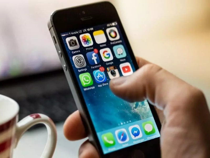 WhatsApp tidak bisa dipakai di iPhone 5  dan 5c