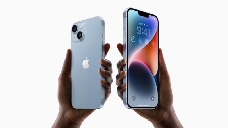 Putri Steve Jobs ledek iPhone 14 karena mirip dengan iPhone 13
