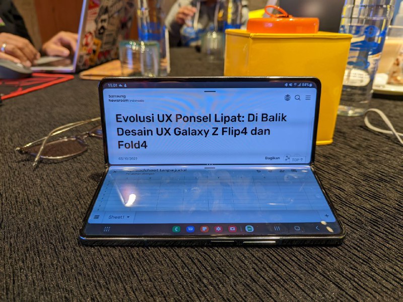 Galaxy Z Fold4 5G tawarkan multitasking dengan Android 12L