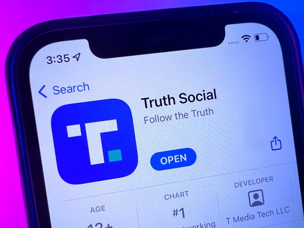 Aplikasi Donald Trump kini tersedia di Google Play Store