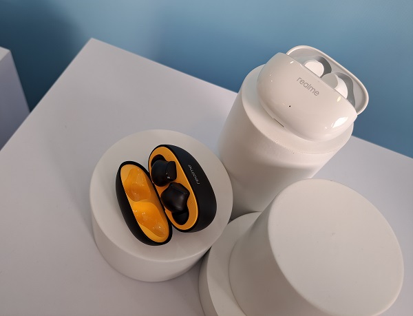 Harga dan spesifikasi TWS realme Buds T100