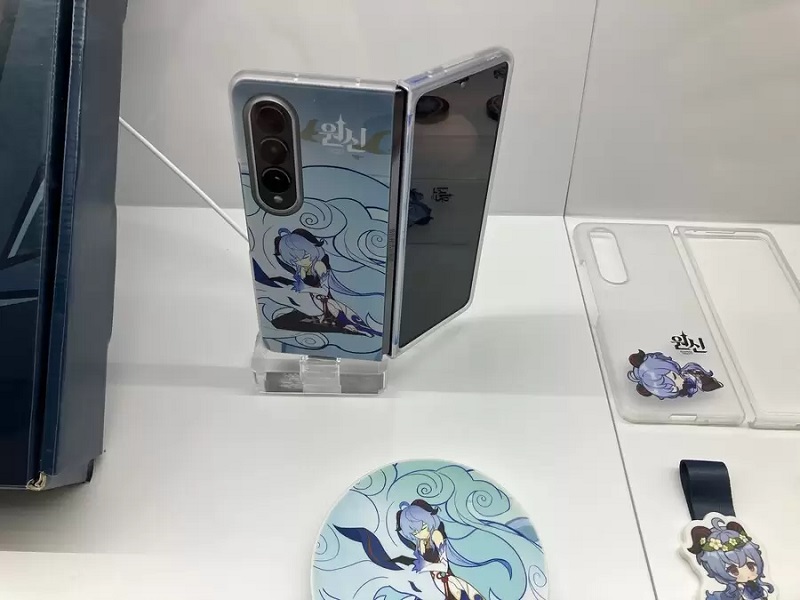Samsung umumkan Galaxy Z Fold4 edisi Genshin Impact