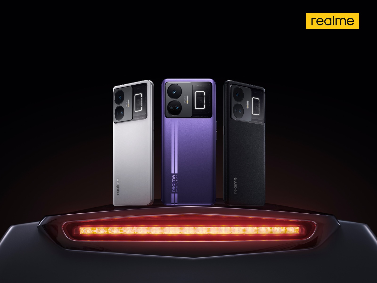 realme hadirkan pengisian tercepat 240W lewat GT 3