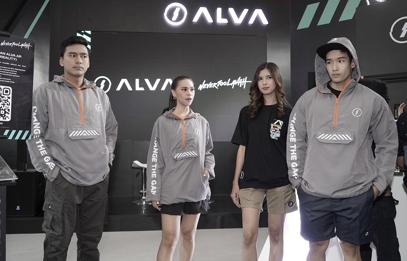 Motor listrik Alva hadirkan aksesori berteknologi AR