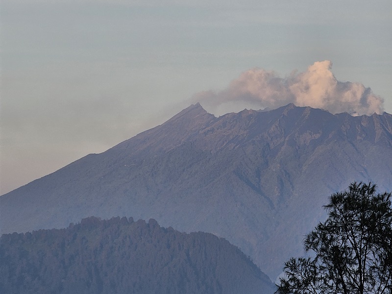 Panduan bikin foto epik di gunung pakai Galaxy S23 Ultra