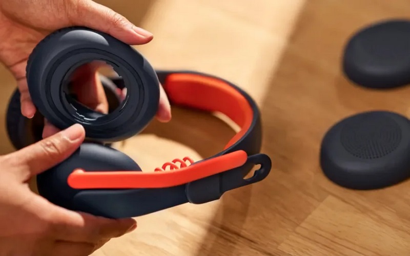 Logitech rilis headset Zone Learn untuk anak-anak