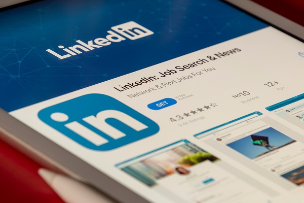 Dampak penutupan InCareer di China, LinkedIn PHK ratusan pekerja