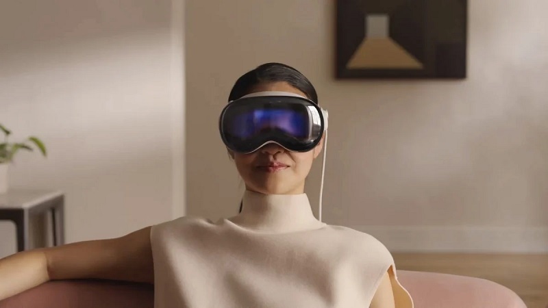 Apple Vision Pro resmi meluncur, headset mixed reality andalan seharga Rp51 juta