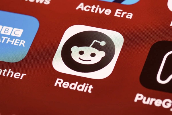 Reddit diprotes karena patok harga API yang awalnya gratis