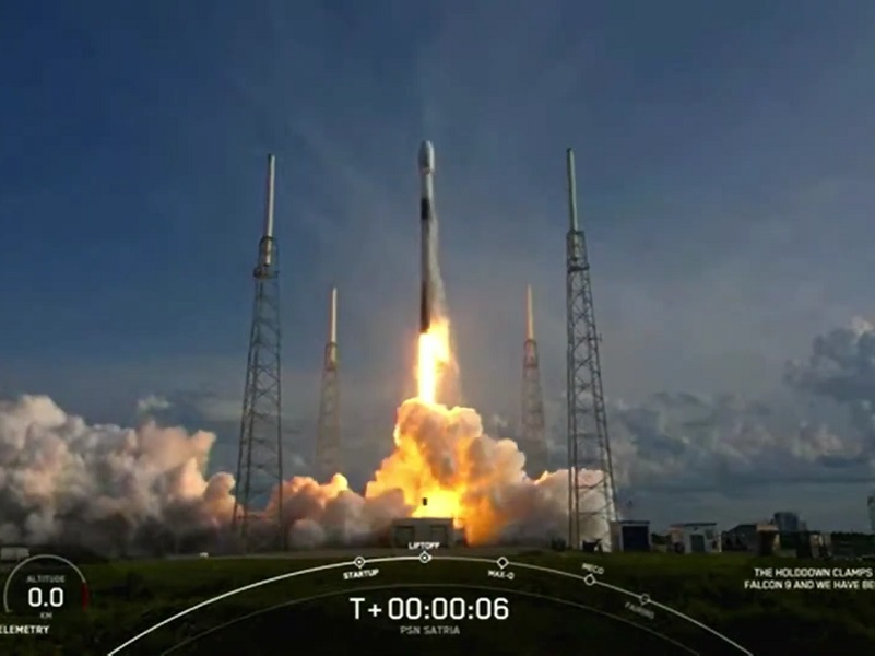 Satelit Indonesia berhasil meluncur dengan Falcon 9 SpaceX
