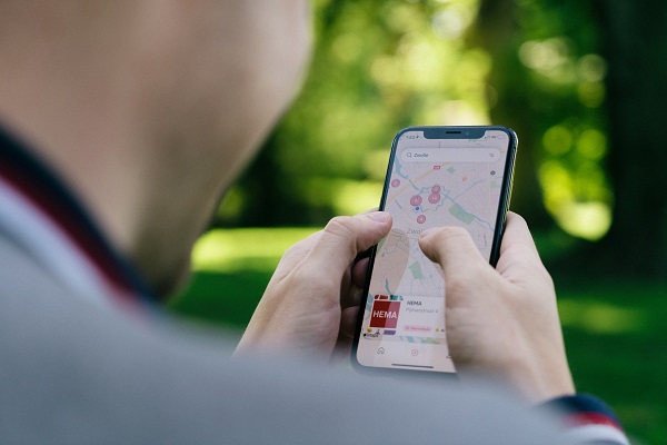 Apple akhirnya punya fitur penting yang dimiliki Google Maps