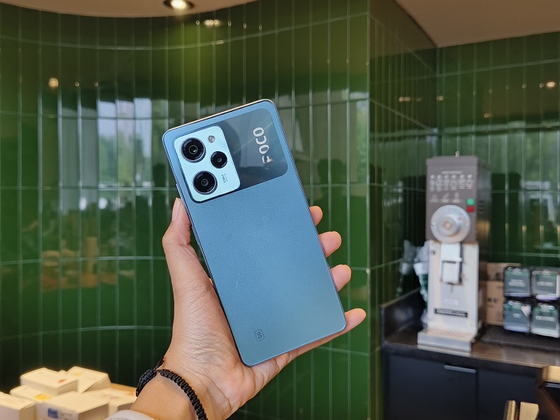 Perbedaan spesifikasi POCO X5 Pro 5G & POCO X5 5G