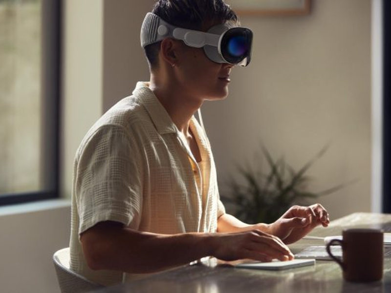 Ming-Chi Kuo sebut Apple siapkan Vision Pro 2