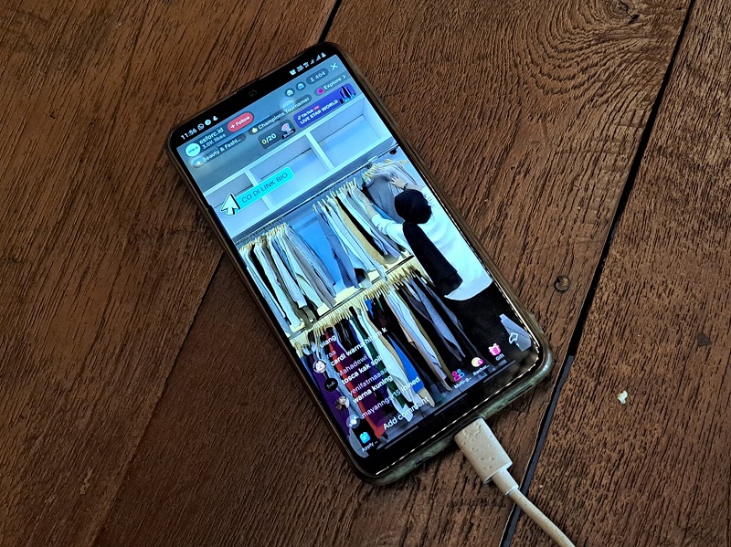 Meski ditutup, begini cara UMKM tetap cari cuan lewat TikTok