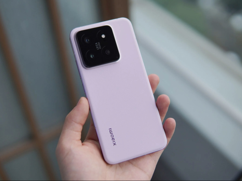 Harga lebih murah, Xiaomi 14 kalahkan performa iPhone 15 Pro