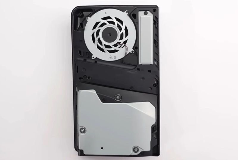 PS5 Slim dibongkar, tunjukan pendingin andal