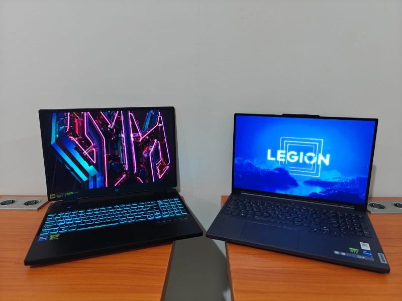 performa Acer Predator Helios Neo 16 v Lenovo Legion Slim 5i