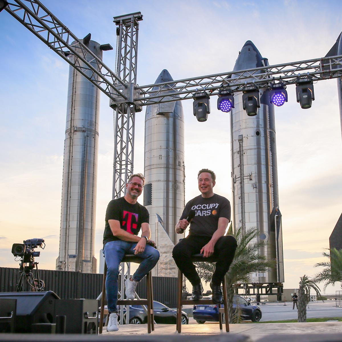 Elon Musk ungkap misi hubungkan dunia melalui internet