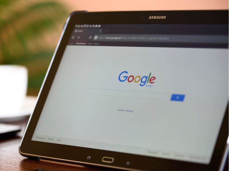 Google uji coba perubahan layout untuk aplikasi Telepon