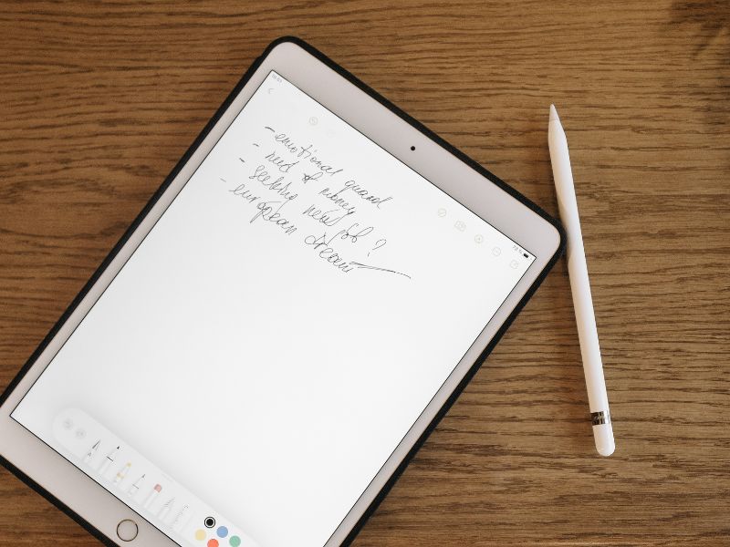 iPad Pro (2024) akan dilengkapi panel OLED terbaik