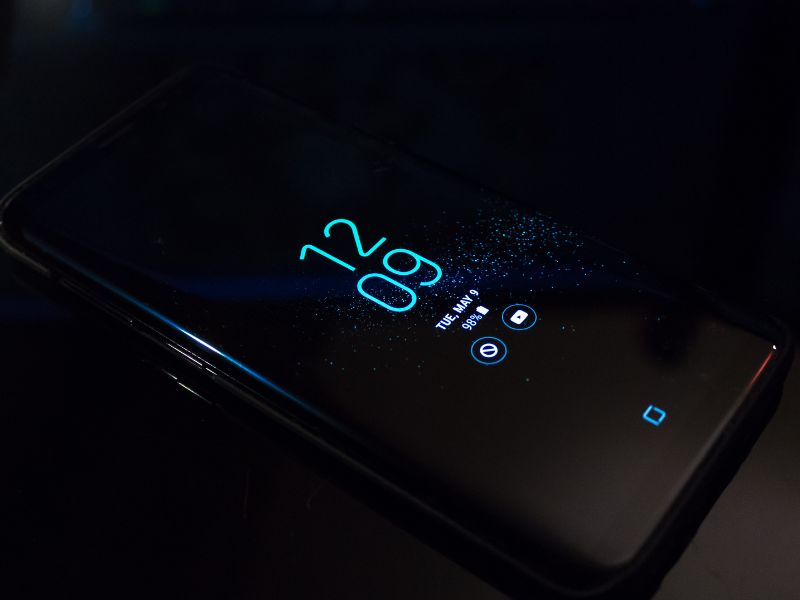 Google berencana hidupkan kembali widget layar kunci 