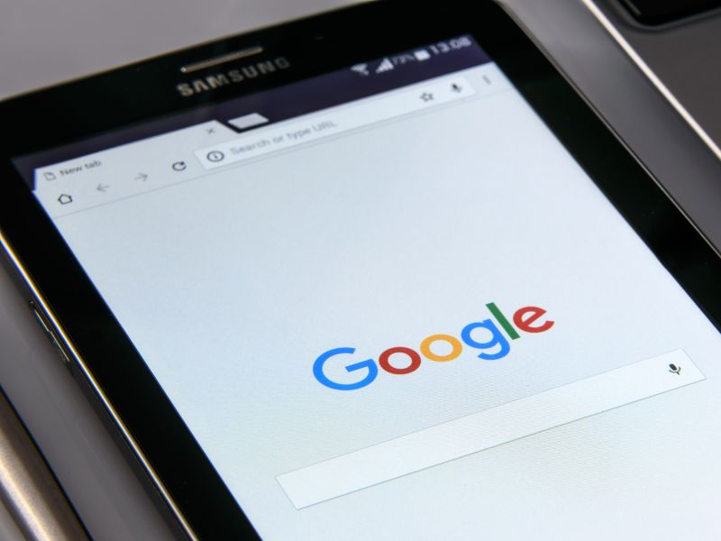 Google segera luncurkan fitur komentar dalam kolom pencarian