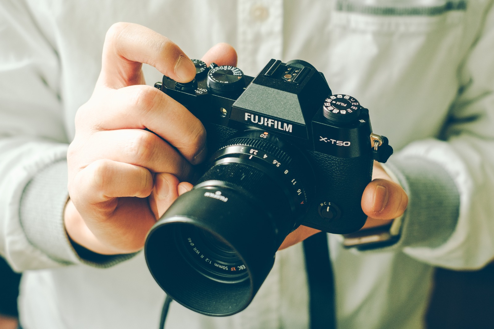 Fujifilm X-T50 dan GFX100S hadir di Indonesia