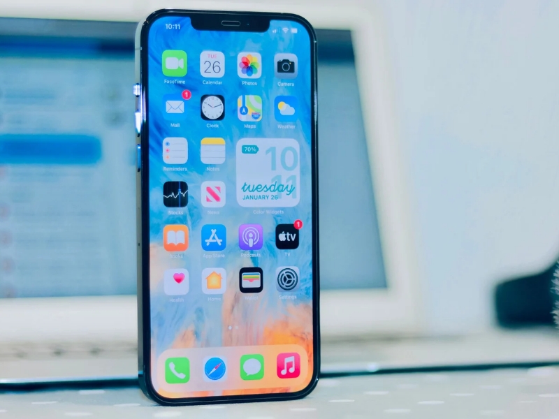 Apple rilis fitur rekam dan transkripsi panggilan di iOS 18