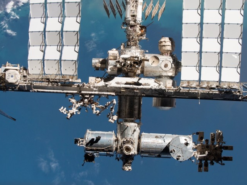 Puing luar angkasa mengarah ke ISS