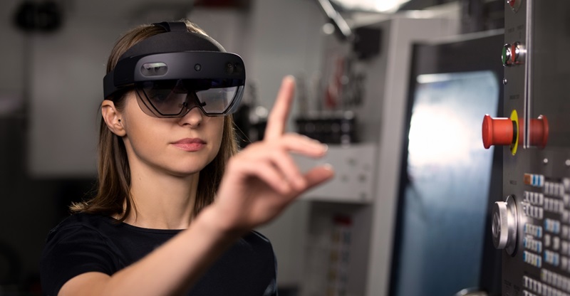 Microsoft akhiri produksi HoloLens 2