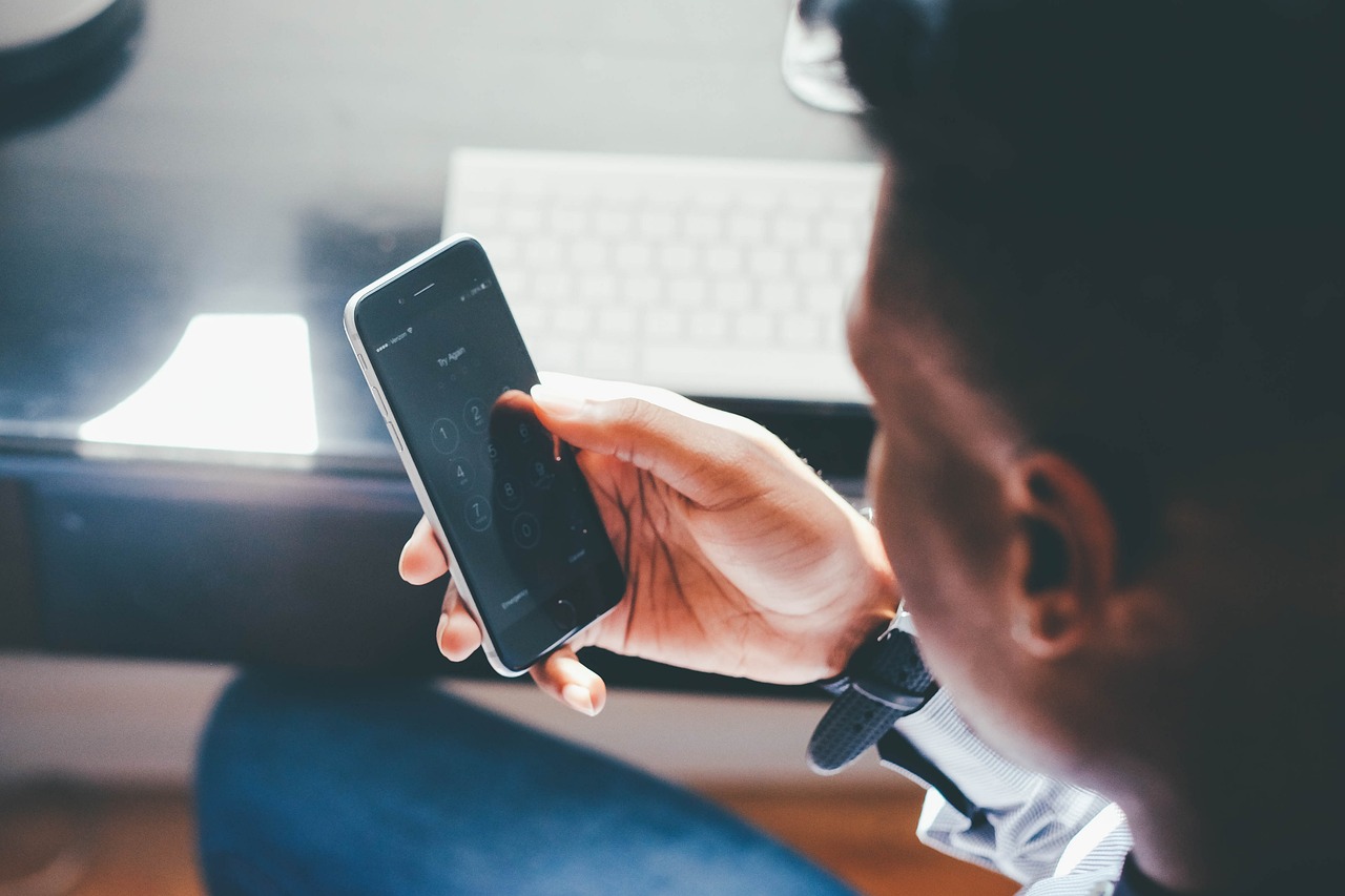 Dampak penggunaan banyak gadget pada kesehatan mental