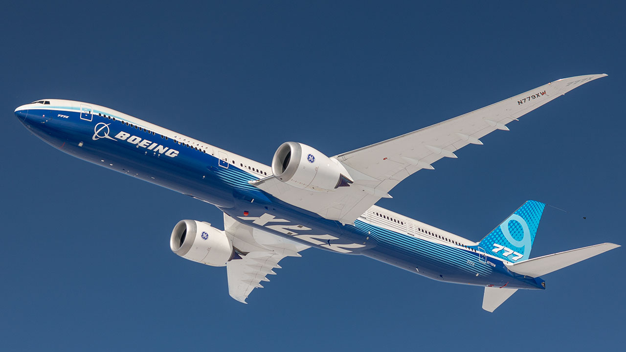 Boeing memangkas 17.000 karyawan demi bertahan di industri