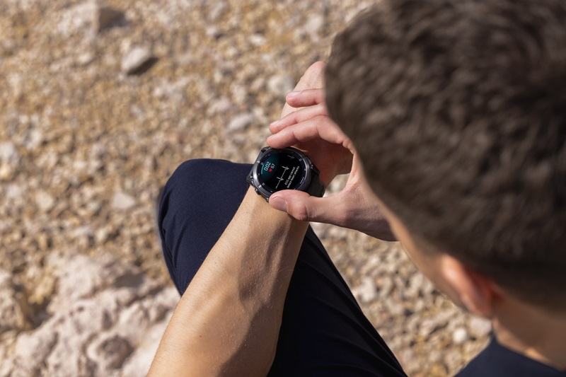 Pantau detak jantung lebih mudah berkat fitur ECG di Garmin