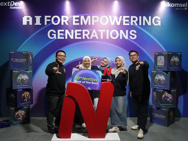 LuarKampus jadi pemenang Telkomsel NextDev Startup 2025