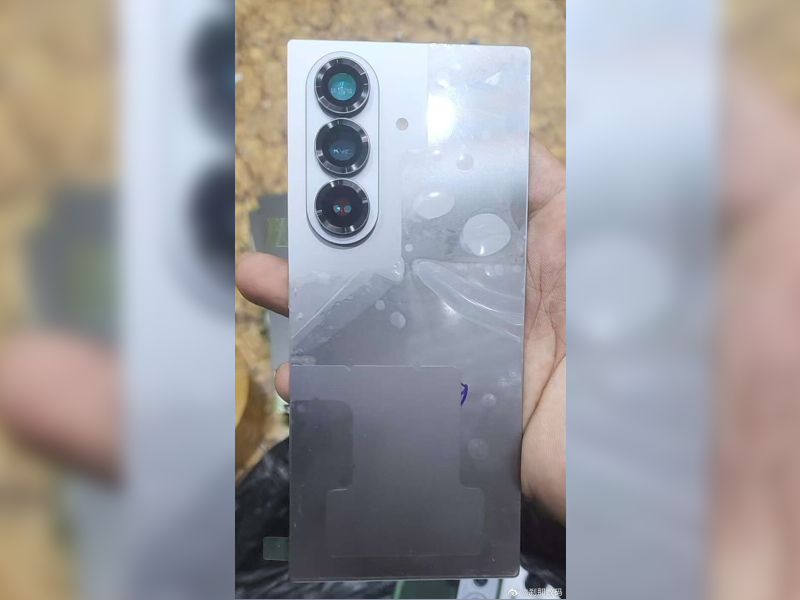 Ini bocoran desain belakan Galaxy Z Fold7