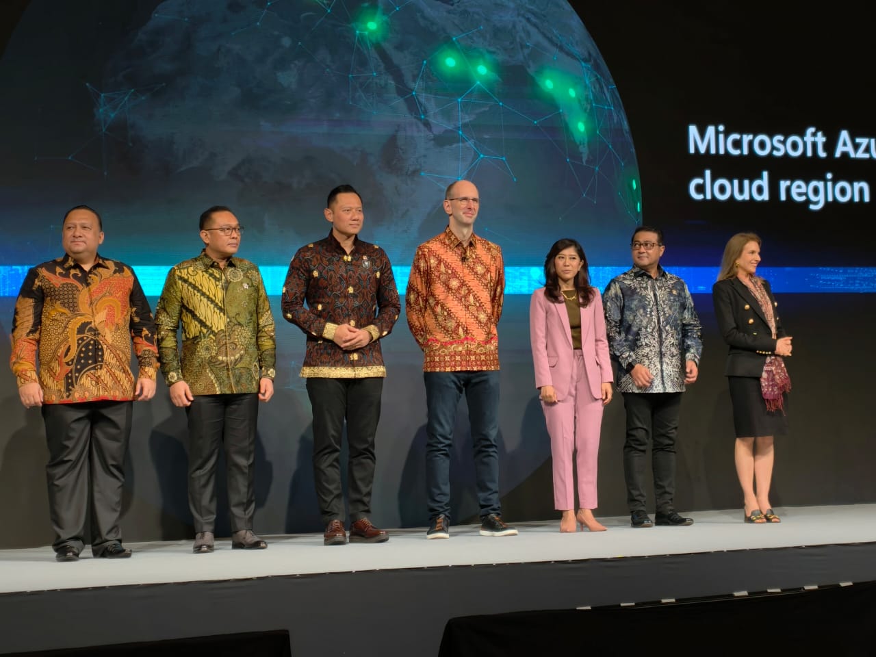 Microsoft resmi didirikan data center pertama di Indonesia