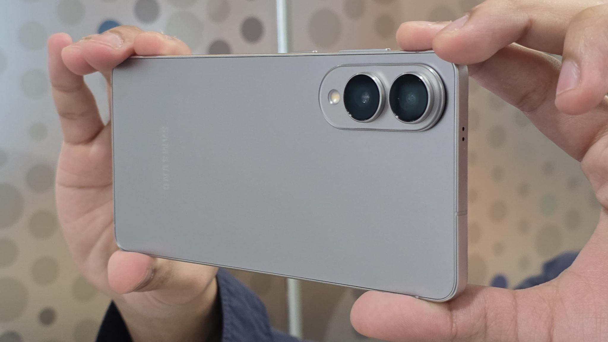 Intip kamera 200MP Samsung Galaxy S25 Edge dalam balutan bodi tipis