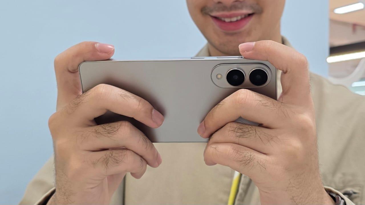 Galaxy S25 Edge super tipis tapi tetap adem