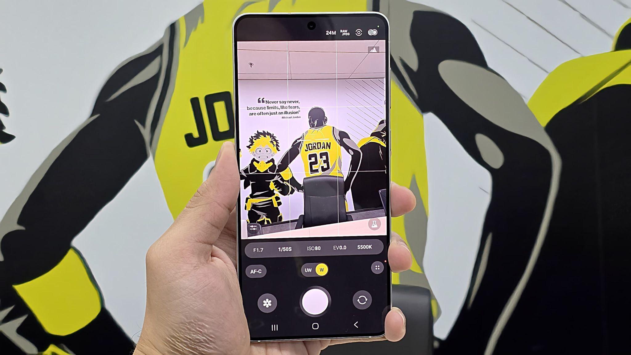 3 Hacks foto supaya konten kamu FYP dengan Galaxy S25 Edge