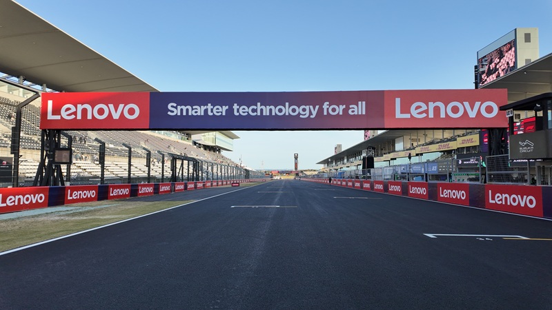Lenovo AI PC ThinkPad X9 Aura dukung operasi teknis Formula 1