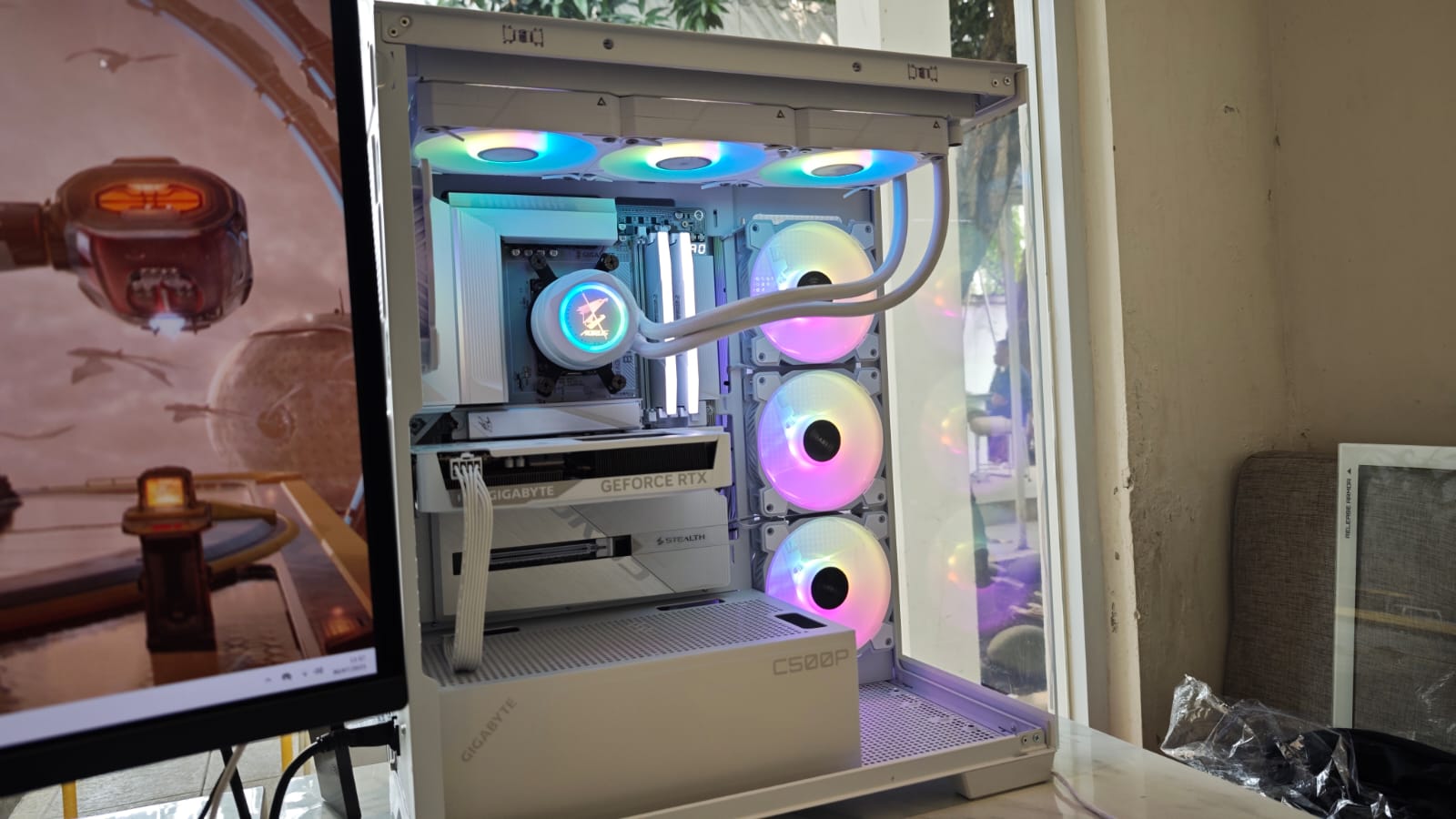 Gigabyte hadirkan GPU dan Motherboard dengan tema putih, punya performa kelas atas