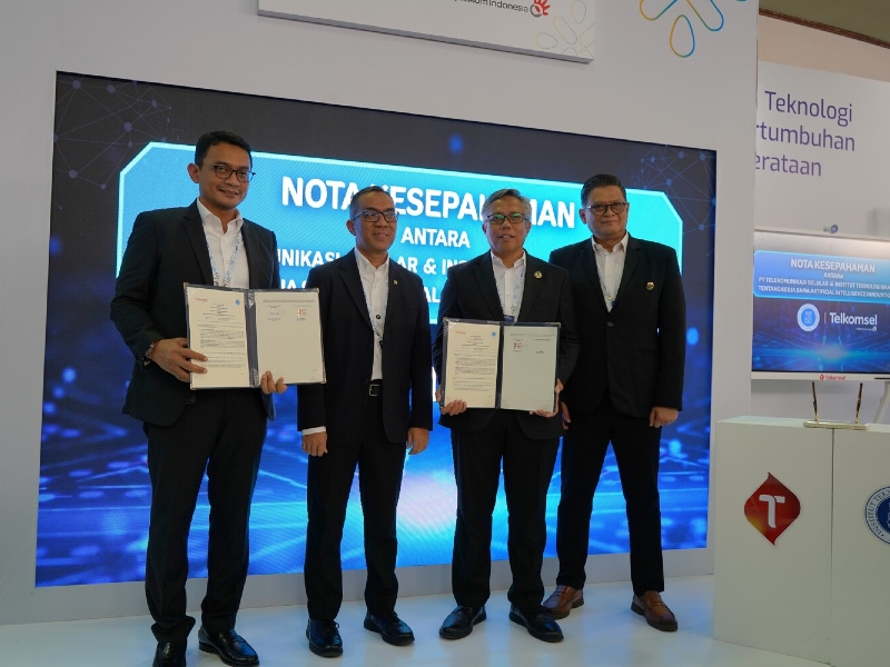 Telkomsel dan ITB luncurkan AI InnovationHub